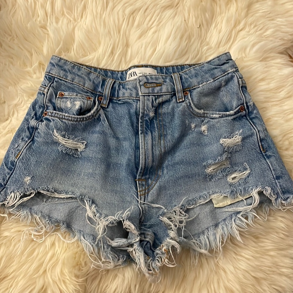 Zara high waisted shorts